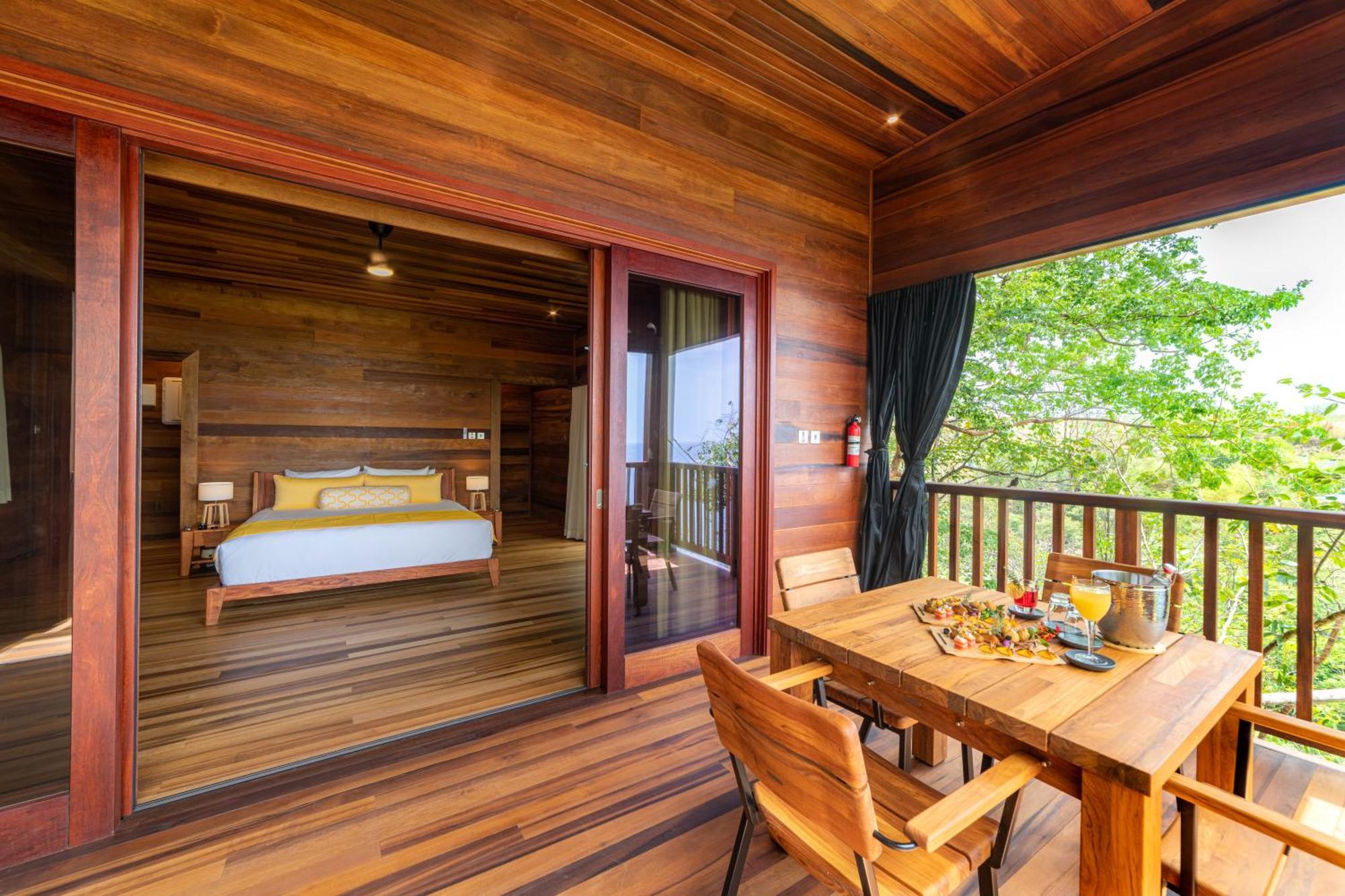 Hotel Secret Bay à Portsmouth Extérieur photo